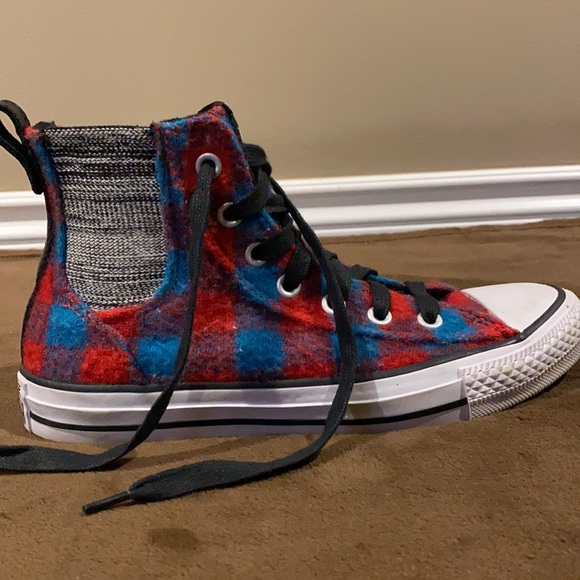 Converse X Woolrich, Plaid Hightop Chuck Taylor. Women’s 8 - Picture 4 of 9